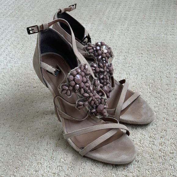 HOSS INTROPIA Elegant Taupe Heels - Picture 2 of 16